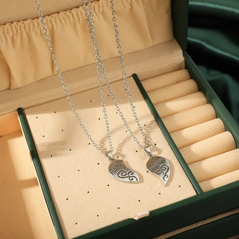 Mother & Daughter Connection Necklace | 2 necklaces 1 Heart ♡