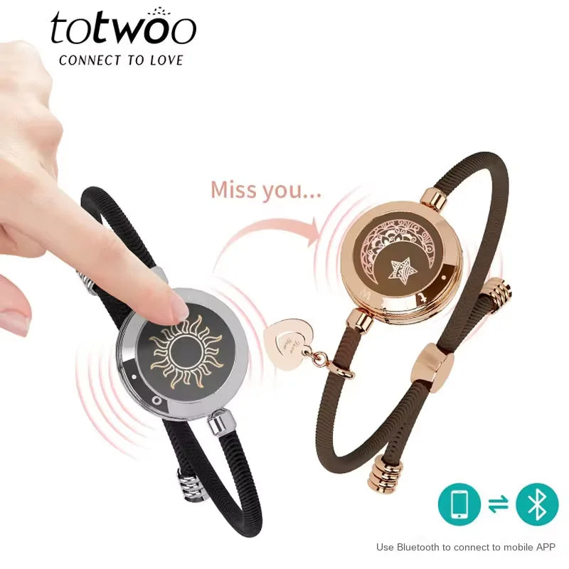 Long distance flash&vibrate bracelets